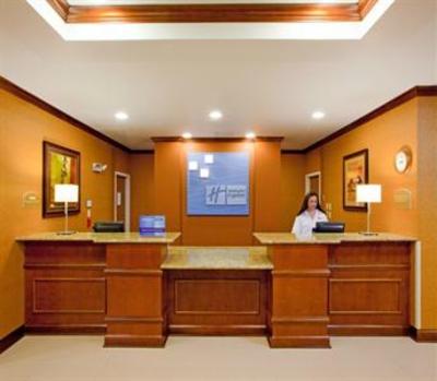фото отеля Holiday Inn Express Hotel and Suites Culpeper