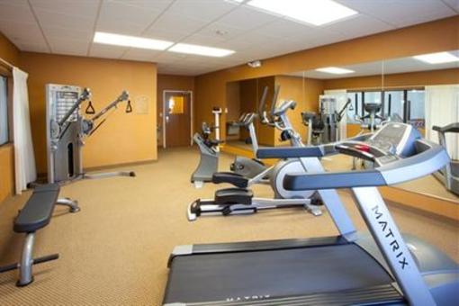 фото отеля Holiday Inn Express Hotel and Suites Culpeper