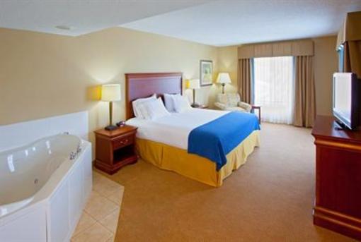 фото отеля Holiday Inn Express Hotel and Suites Culpeper