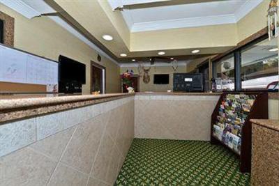 фото отеля American Inn And Suites Savannah Garden City