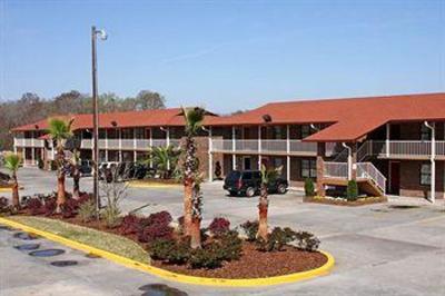 фото отеля American Inn And Suites Savannah Garden City