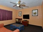 фото отеля American Inn And Suites Savannah Garden City