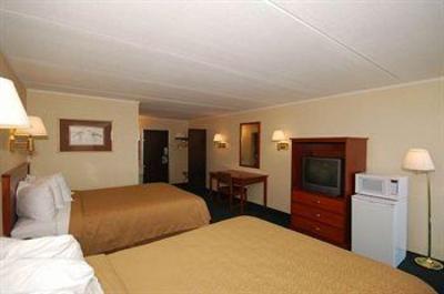 фото отеля Quality Inn and Suites North Youngstown