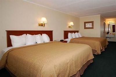 фото отеля Quality Inn and Suites North Youngstown