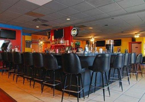 фото отеля Quality Inn and Suites North Youngstown