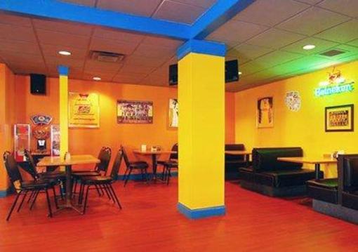 фото отеля Quality Inn and Suites North Youngstown