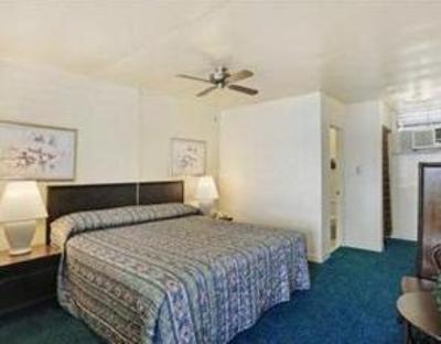 фото отеля Hilo Seaside Hotel