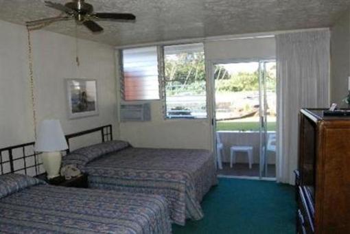 фото отеля Hilo Seaside Hotel