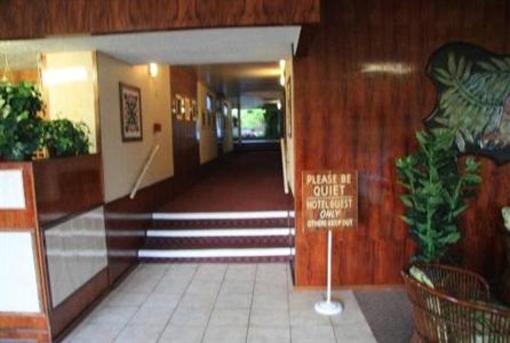фото отеля Hilo Seaside Hotel