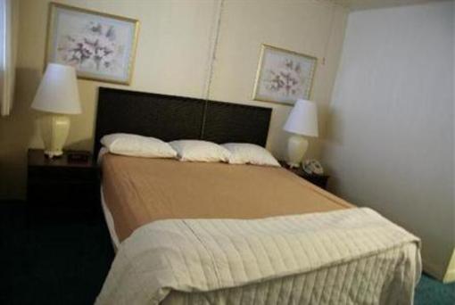 фото отеля Hilo Seaside Hotel