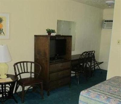 фото отеля Hilo Seaside Hotel