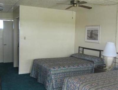 фото отеля Hilo Seaside Hotel