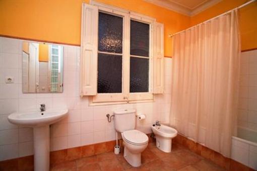 фото отеля Hostal Que Tal Barcelona