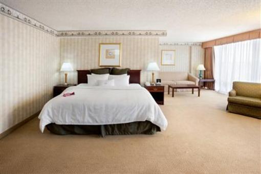 фото отеля Crowne Plaza Houston - Brookhollow