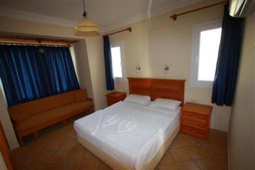 фото отеля Sea Breeze Apart Hotel