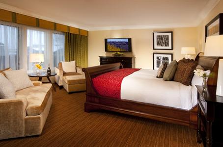 фото отеля The Lodge at Vail (Colorado)