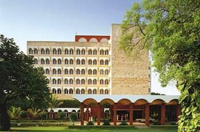 фото отеля The Gateway Hotel Ganges Varanasi