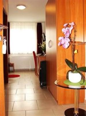 фото отеля Business Hotel Boeblingen-Sindelfingen