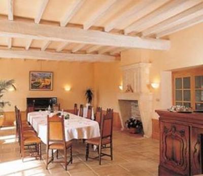 фото отеля Hotel Les Pyrenees
