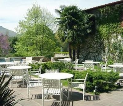 фото отеля Hotel Les Pyrenees