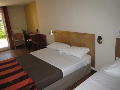 фото отеля La Closeraie Hotel Pouzilhac