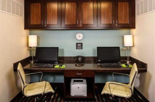 фото отеля Hampton Inn and Suites Medical Center/Astrodome