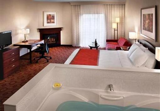 фото отеля Courtyard by Marriott Niagara Falls