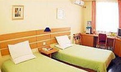 фото отеля Home Inn Si Ma Lu Changchun