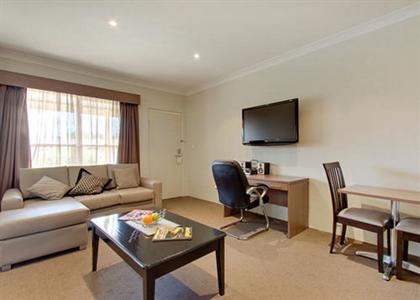 фото отеля Comfort Inn Parkes International