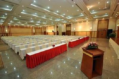 фото отеля Maneechan Resort & Hotel