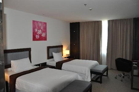 фото отеля Sunee Grand Hotel
