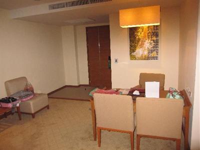фото отеля Sunee Grand Hotel