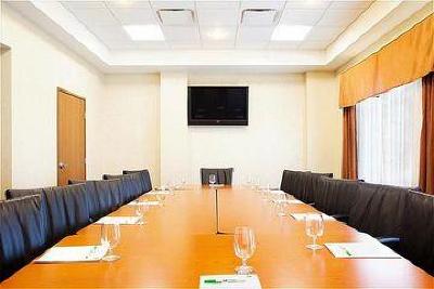 фото отеля Holiday Inn Battle Creek