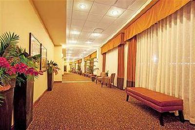 фото отеля Holiday Inn Battle Creek