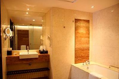 фото отеля Good International Hotel