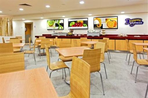 фото отеля Holiday Inn Express Expo Guadalajara