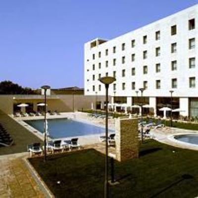фото отеля VIP Executive Santa Iria