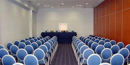 фото отеля VIP Executive Santa Iria
