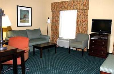 фото отеля Hampton Inn & Suites Manchester