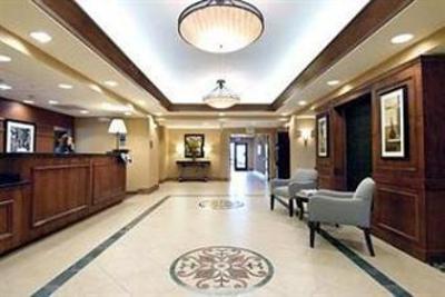 фото отеля Hampton Inn & Suites Manchester