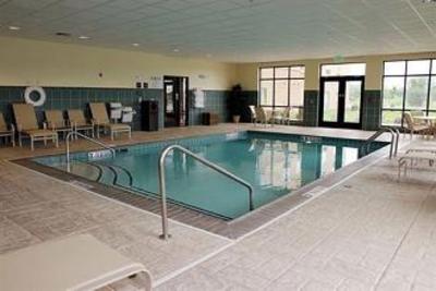 фото отеля Hampton Inn & Suites Manchester