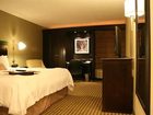 фото отеля Hampton Inn Long Island/Commack