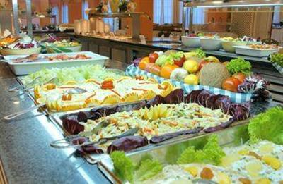фото отеля Hotel & Apartamentos ROC El Pinar