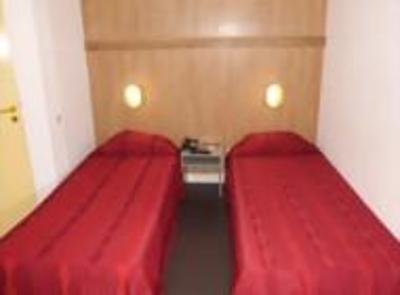 фото отеля Hotel Noctuel Saint-Gervais-la-Foret