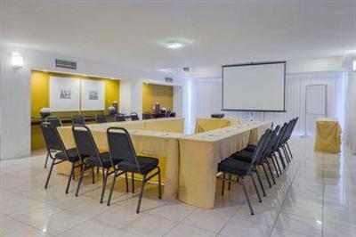 фото отеля Golden Tulip Recife Palace