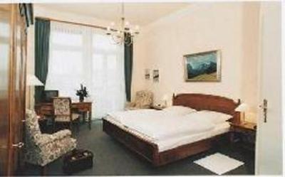 фото отеля Hotel Spoettel