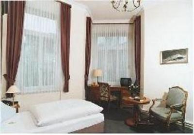 фото отеля Hotel Spoettel