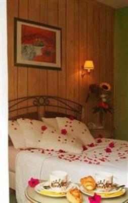 фото отеля Hotel Les Pins Haguenau