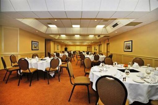 фото отеля BEST WESTERN Charlottetown