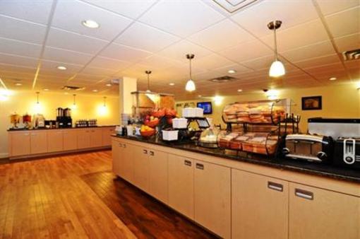 фото отеля BEST WESTERN Charlottetown